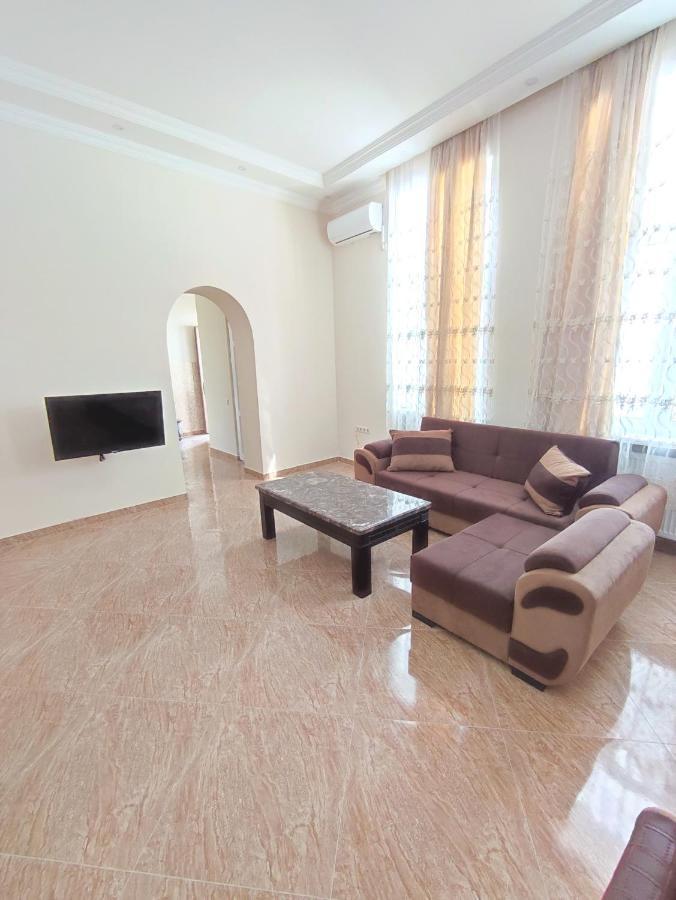 G&L Apartments Tbilisi Luaran gambar